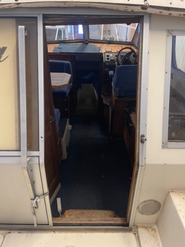 934717-29 Flipper 760 -1984 ink boat trailer