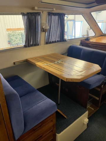 934717-36 Flipper 760 -1984 ink boat trailer