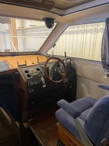 934717-37 Flipper 760 -1984 ink boat trailer