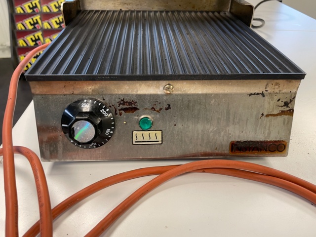 979461-3 Clamp grill Metos Chrome