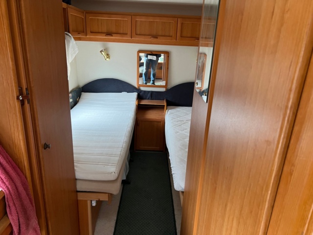 953033-3 Caravan with long bed Polarvagnen Polar 560gs - 1999