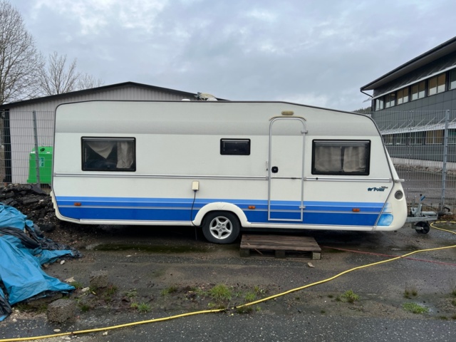 953033-4 Caravan with long bed Polarvagnen Polar 560gs - 1999
