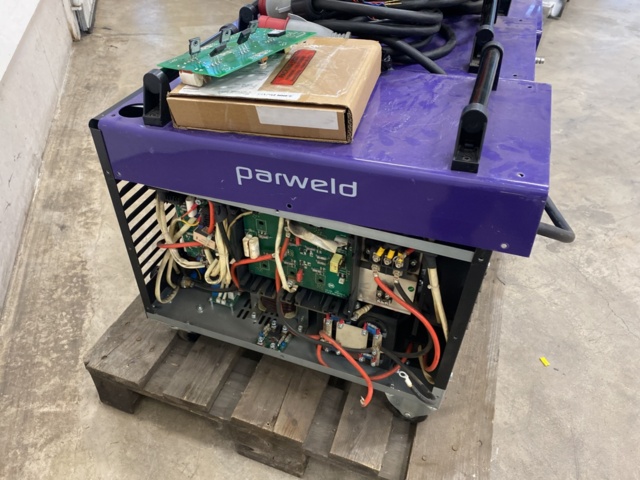 949086-7 Plasma cutter Parweld Cut 100 (rope object)