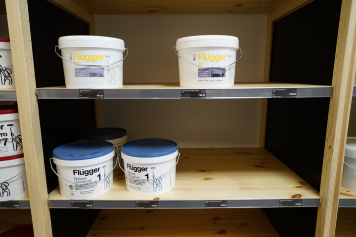 954206-4 Lot with mixed colors for, among other things. Wet room from Flügger