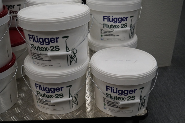 954209-4 Party with wall paint & Sandplast from Flügger