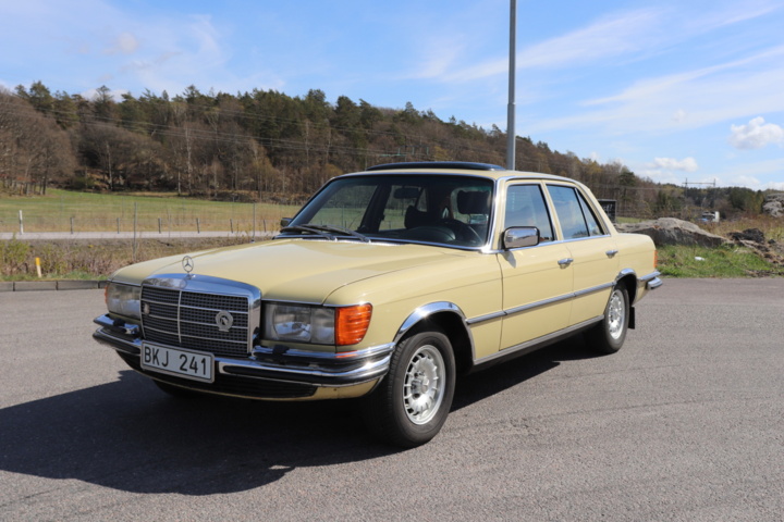 953032-1 Mercedes-Benz 450 SE - 1974