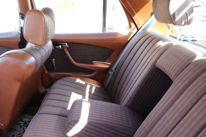 953032-9 Mercedes-Benz 450 SE - 1974