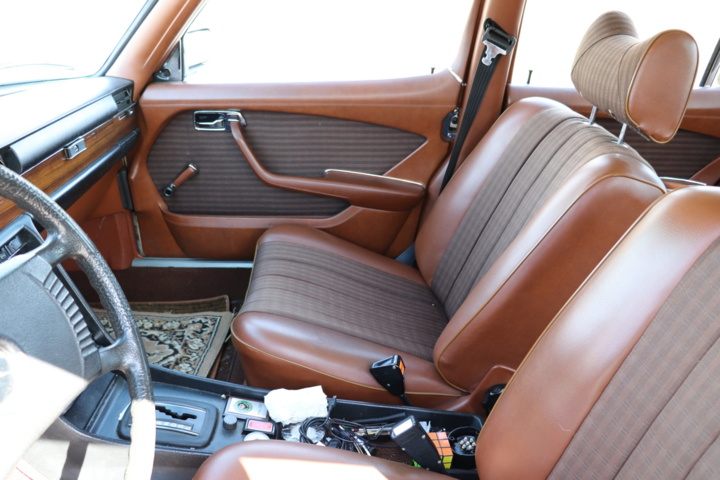 953032-11 Mercedes-Benz 450 SE - 1974