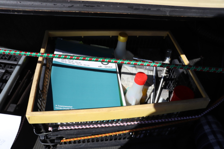 953032-20 Mercedes-Benz 450 SE - 1974