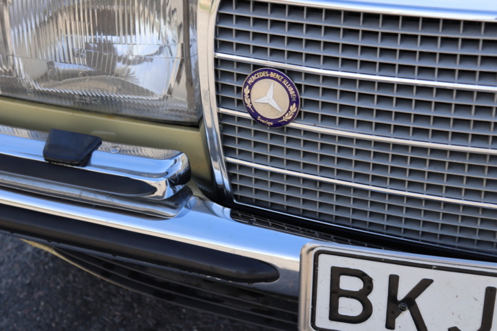 953032-28 Mercedes-Benz 450 SE - 1974