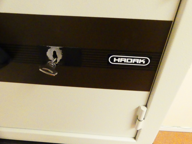 961333-3 Hadak cash register/safe