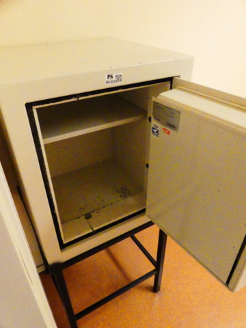 961333-6 Hadak cash register/safe