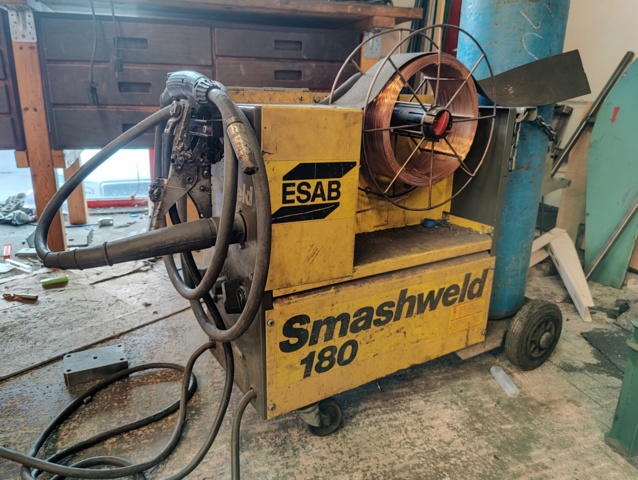 976262-1 Migsvets Esab Smashweld 180