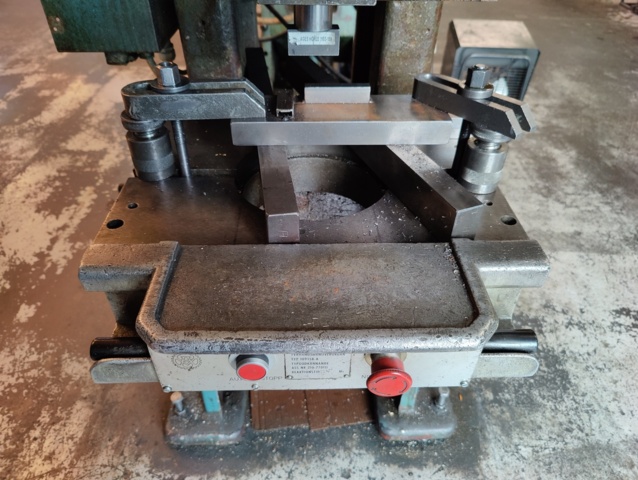 976266-6 Eccentric press SMV FPF-2