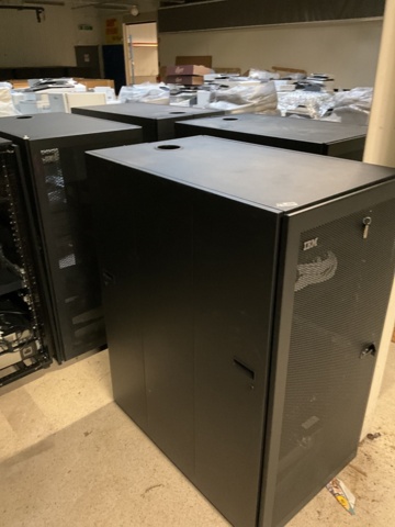 961409-1 4 server/computer cabinets IBM on wheels