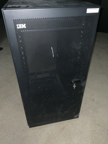 961418-2 4 server/computer cabinets IBM on wheels