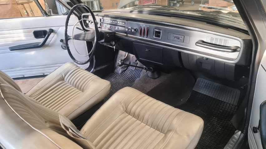 953031-5 Volvo 142 1.8 - 1968