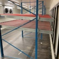 961433-4 Pallet rack with roller tracks
