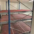 961433-5 Pallet rack with roller tracks