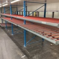 961433-6 Pallet rack with roller tracks