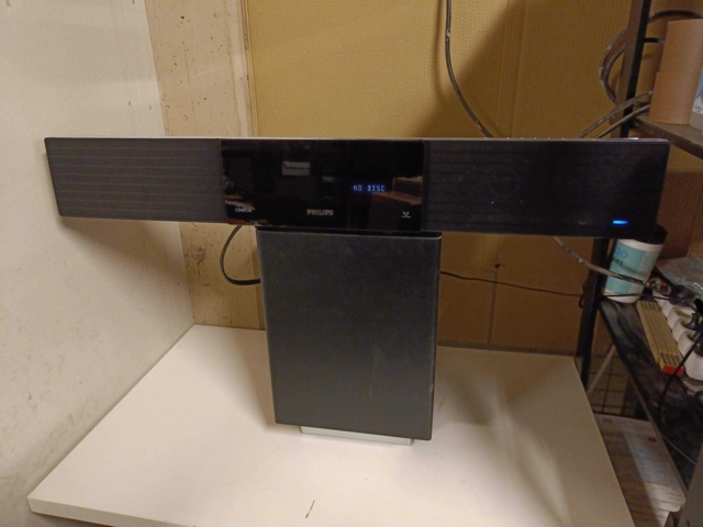 928717-1 SoundBar Philips SW8100/12