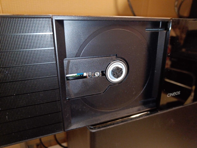 928717-9 SoundBar Philips SW8100/12