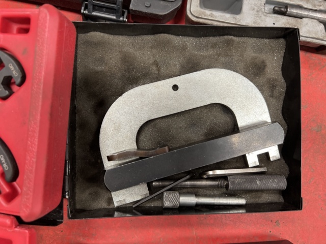 974215-6 Special tools, 6 different sets