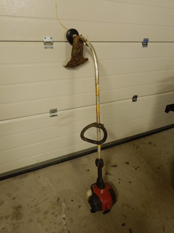 928727-2 Grass trimmer Jonsered GT2126