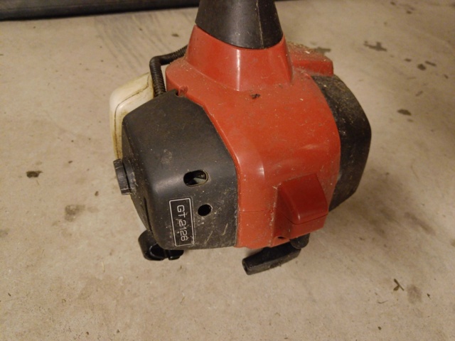 928727-3 Grass trimmer Jonsered GT2126