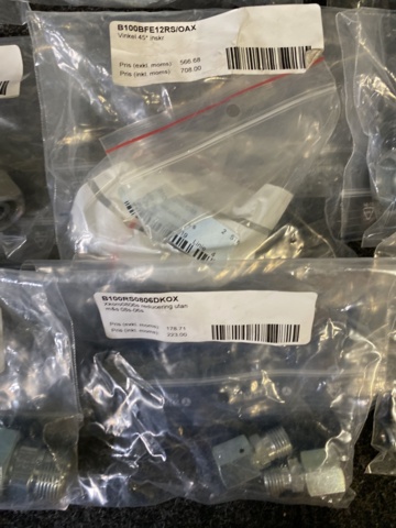 981360-14 Hydraulikkomponenter