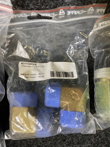 981360-28 Hydraulikkomponenter