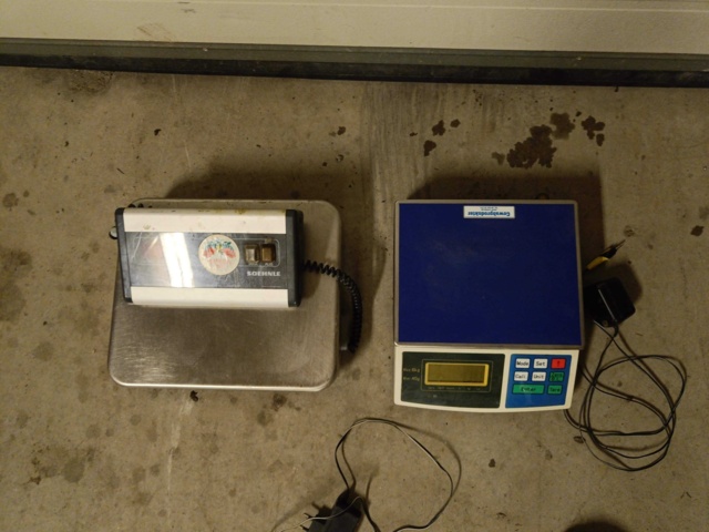 928735-10 Two Digital Scales