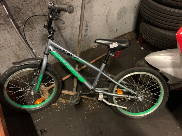 882663-1 Children's bike Yosemite 18 inches