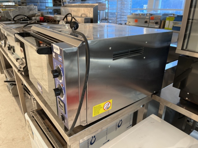 921008-8 Pizza oven, MEC Convopizza1 2014