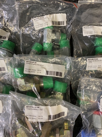 981556-13 Hydraulikkomponenter