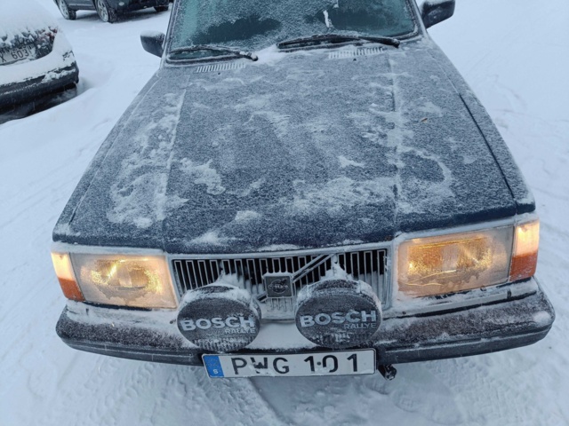 928741-22 Volvo 245 2.3 -1993