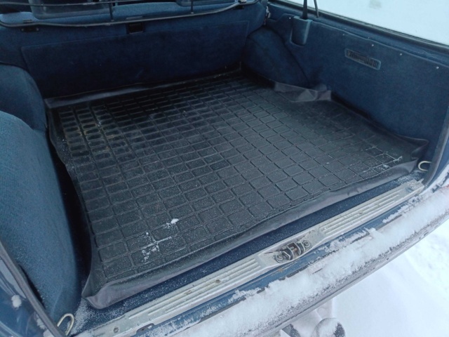 928741-61 Volvo 245 2.3 -1993