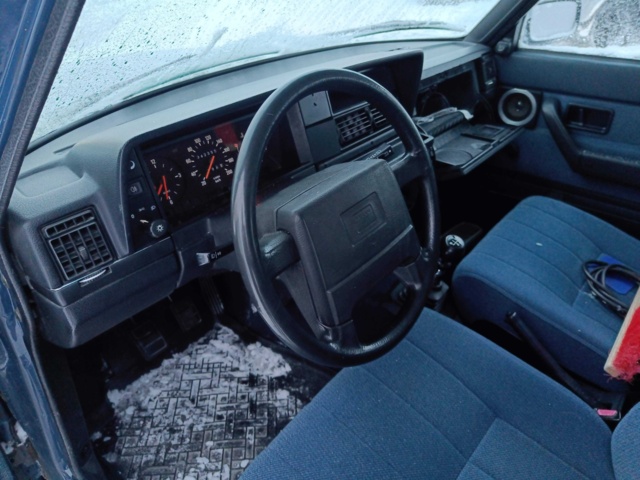 928741-73 Volvo 245 2.3 -1993