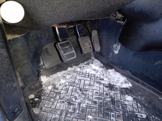 928741-75 Volvo 245 2.3 -1993