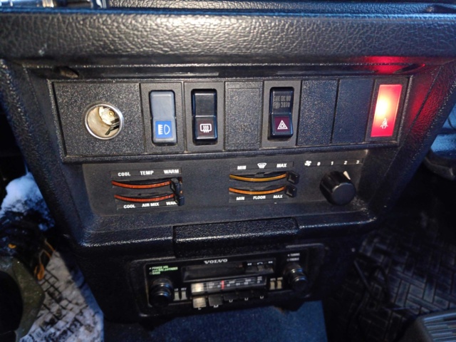 928741-76 Volvo 245 2.3 -1993