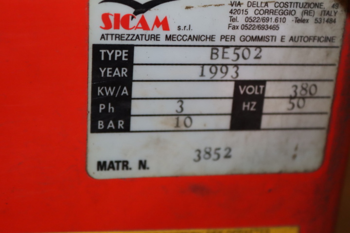 981735-8 Tire inverting machine Sicam BE502