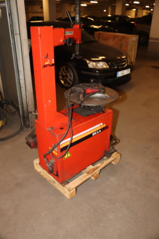 981735-9 Tire inverting machine Sicam BE502