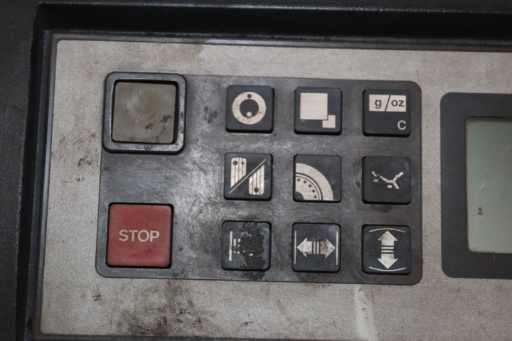 981736-3 Tire balancing machine Hoffmann geodyna 1100