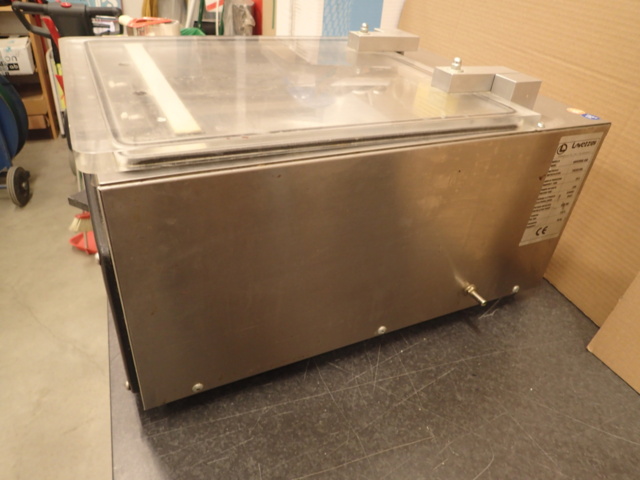 862167-5 Vacuum machine. Lavezzini Universal gas