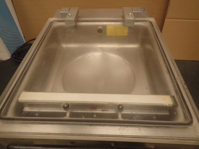 862167-7 Vacuum machine. Lavezzini Universal gas