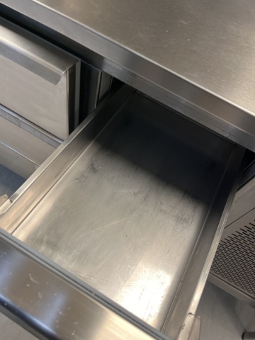 962528-12 Kylbänk med draglådor, kylränna 165x70x87