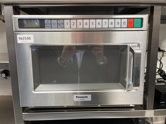 962530-3 Panasonic NE-1653 Microwave