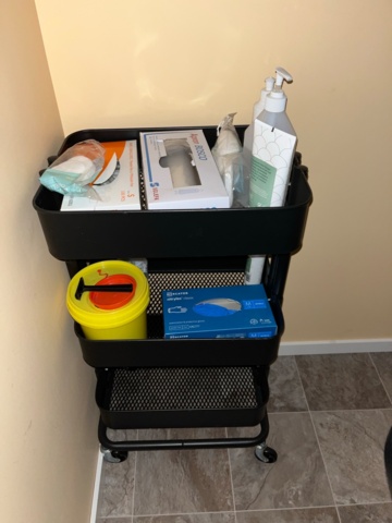 921063-9 Treatment bed & side furniture with stone slab