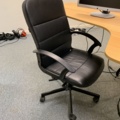 940841-2 Desk electrically raise/lower with computer screen and office chair