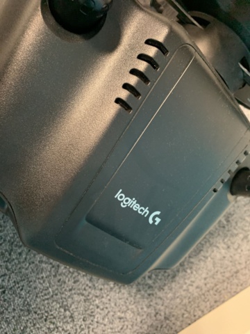 940869-5 Steering wheel and pedals for Xbox Logitech G920